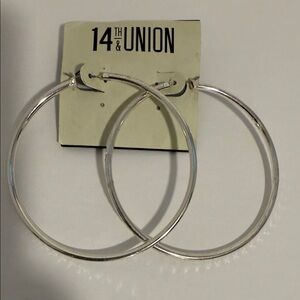 14th & Union Classic Silver Hoop Earrings